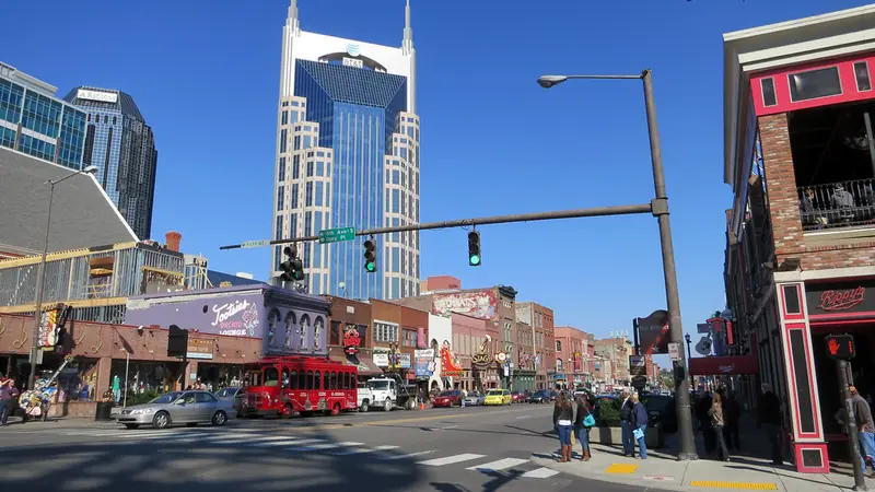 Nashville in 48 Hours: Music, BBQ & Honky-Tonks